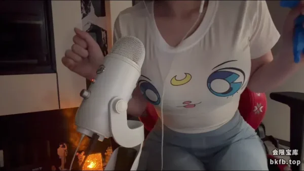 小水asmr/水水mimi/清水咏美/小水不会水：牛仔裤月野兔