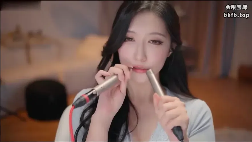 小一熟了吗：下播拉丝 1